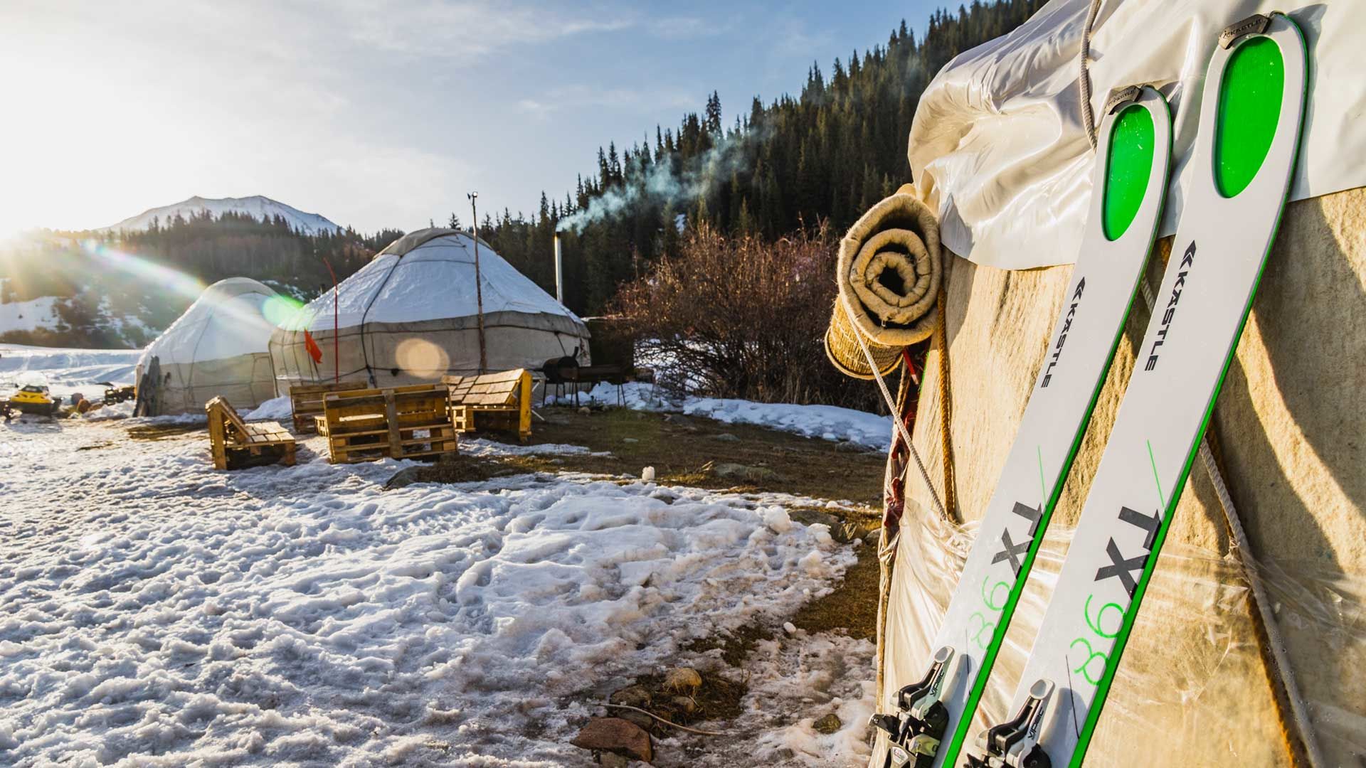 Skitouren Gehen In Kirgistan Vom Yurten Camp Karakol